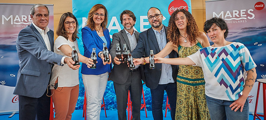 Coca-Cola pone en marcha en Canarias ‘Mares Circulares’, su plan de limpieza de costas y fondos marinos