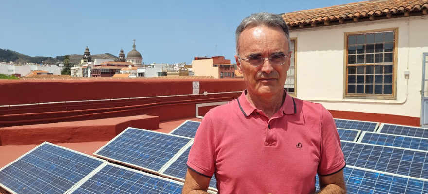 El IDAE otorga a La Laguna una subvención de más de 800.000 euros para que 12 emplazamientos municipales se autoabastezcan con energía solar